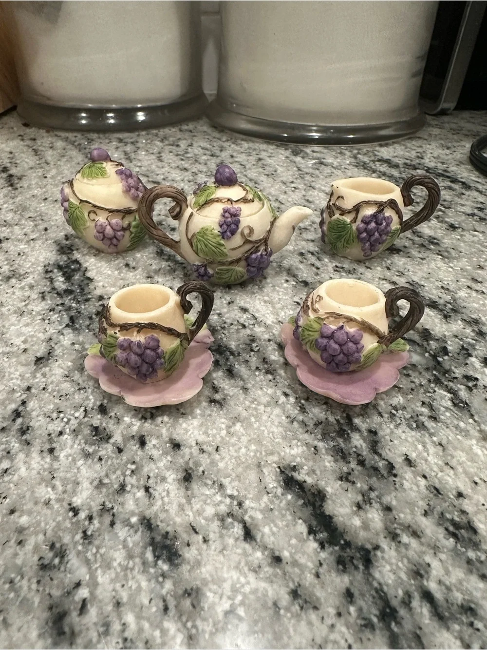 Decorative Grape Vine Mini Tea Set